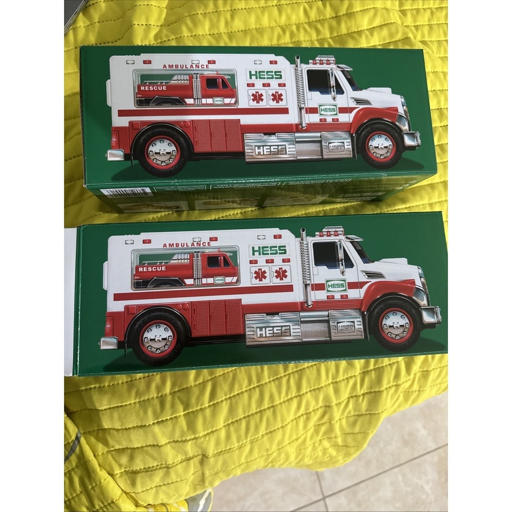 2 NWB Hess Ambulance and Rescue Truck 2020
